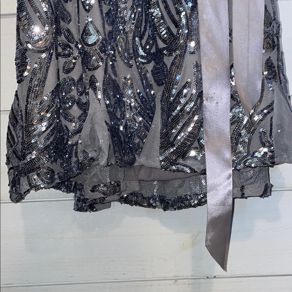 R & M Richard’s  Sequin Ribbon Tie Cocktail Dress - Picture 4 of 9